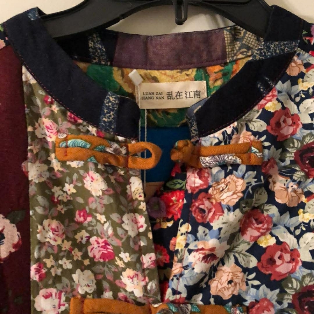 Luan Zai Colorful Patchwork Coat - Picture 6 of 6